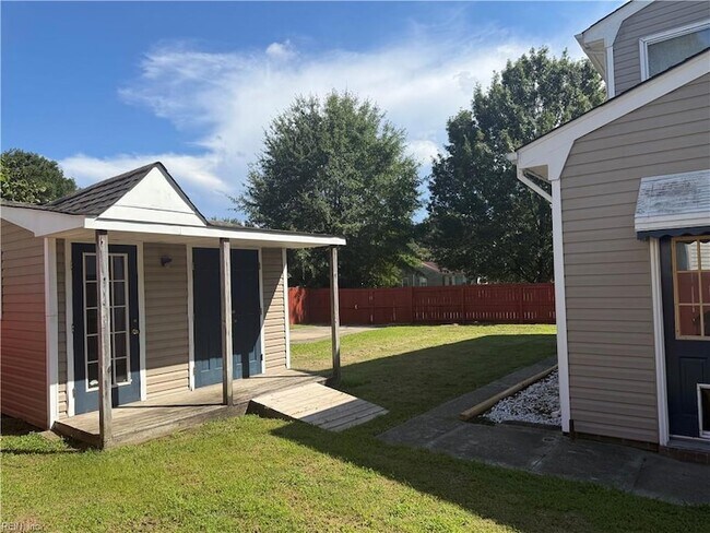 Building Photo - 3339 Dietz Dr