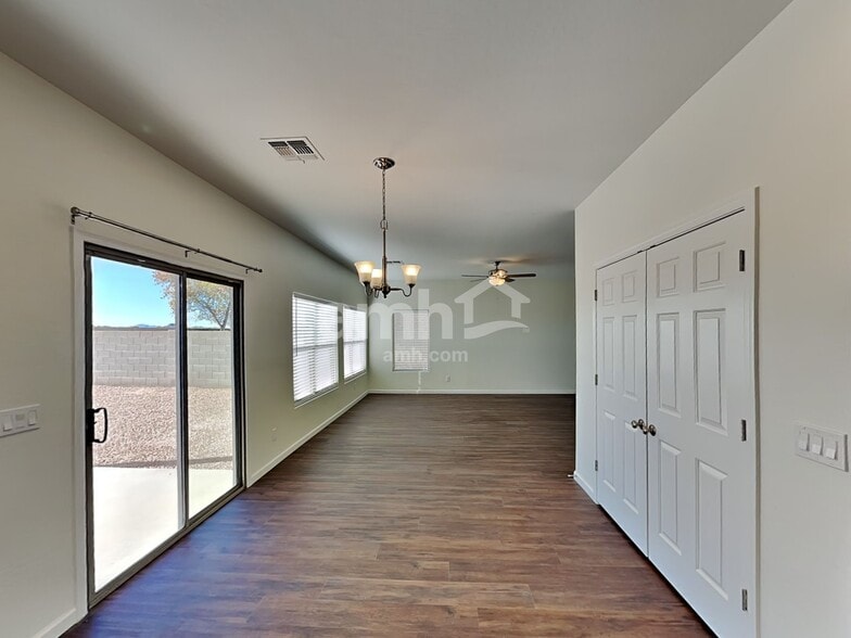 Building Photo - 3609 E Desert Moon Trail