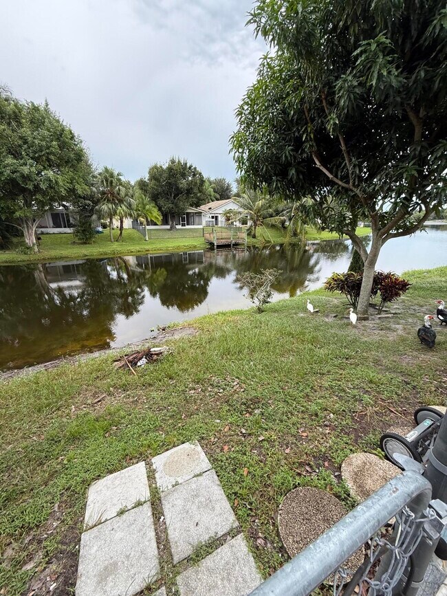 Building Photo - 12394 Westhampton Cir