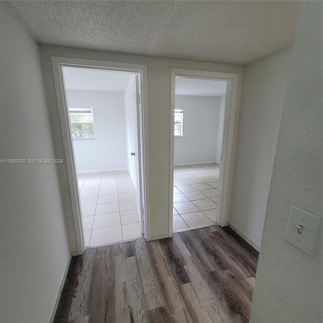 Building Photo - 5100 SW 41st St