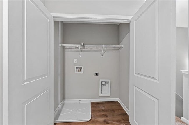 Building Photo - 2840 Laurel Ridge Cir