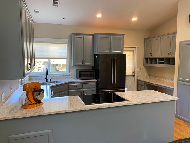 Building Photo - 2537 Eagle Creek Ln