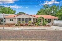 Building Photo - 125 5th Ave N