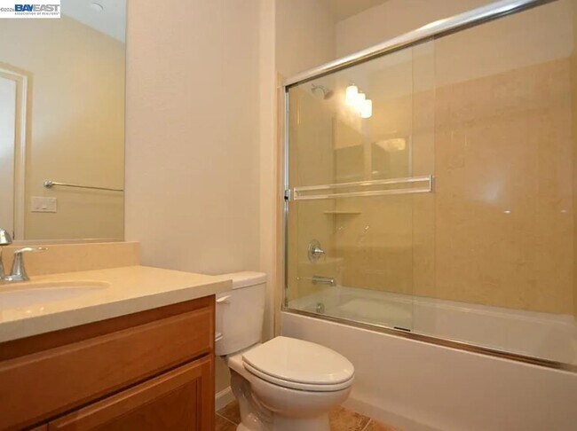 Building Photo - 5683 Melodia Cir