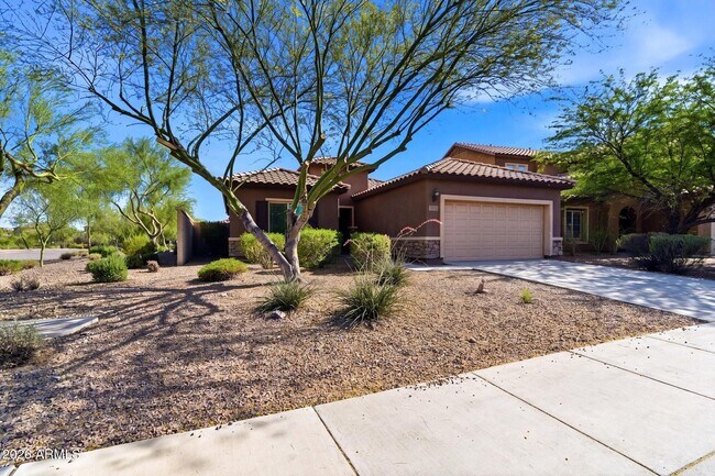 Building Photo - 10733 W Lariat Ln