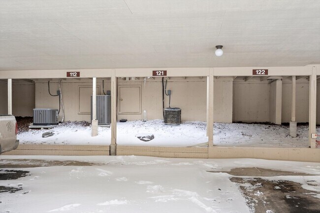 Building Photo - Charming Fully-Furnished Condo for Rent in Columbia Falls, MT – Located in Meadow Lake Golf Cours...