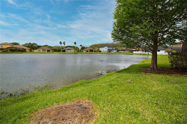 Building Photo - 2860 Lafayette Trace Dr