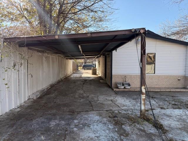 Building Photo - 3725 Avenue M