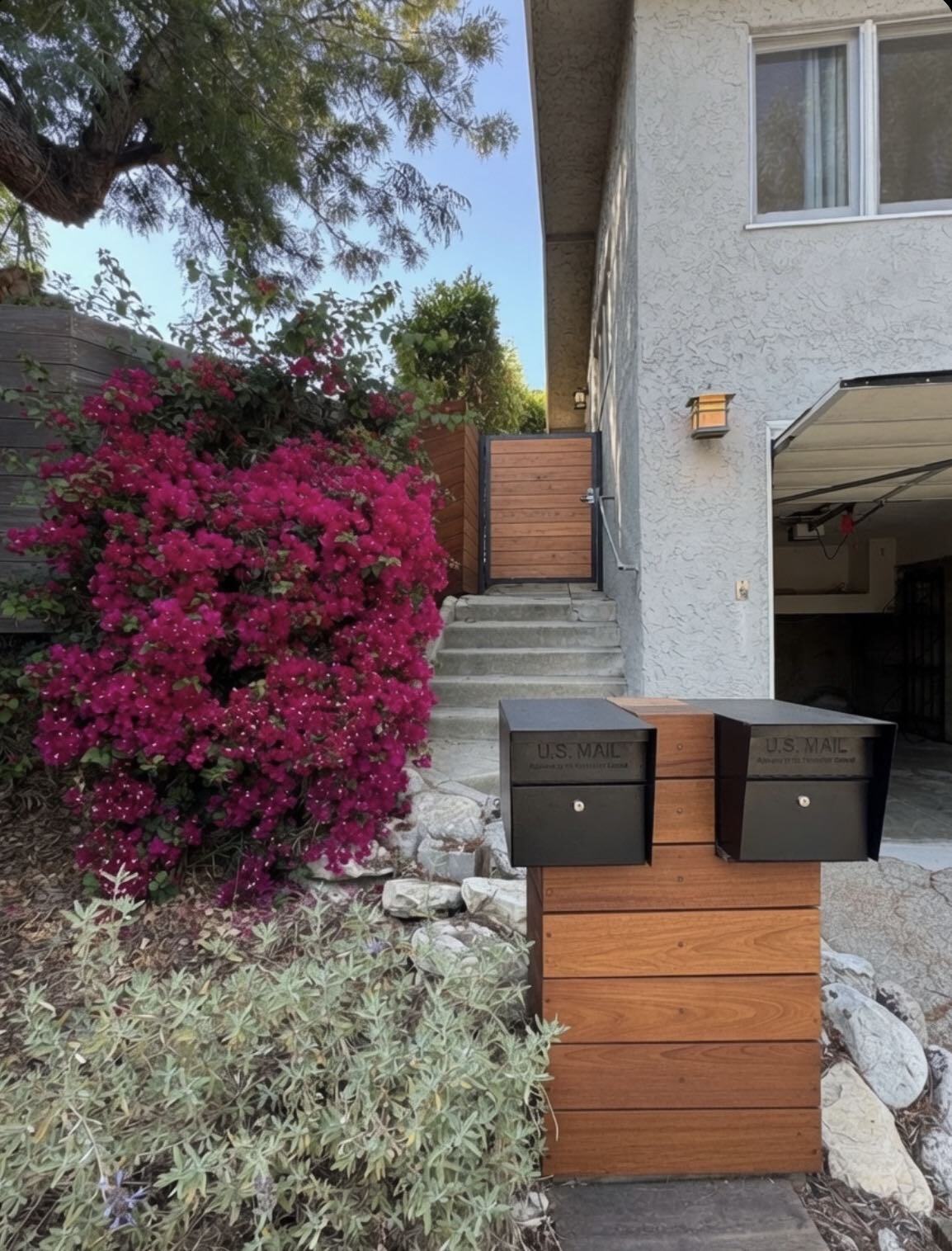 Entrance from street - 5033 Campo Rd
