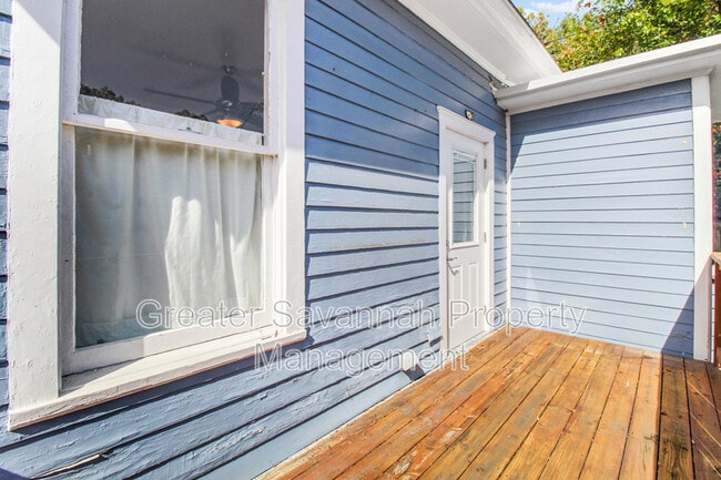 Building Photo - 1206 E 48th St