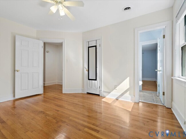 Building Photo - 8913 Michaux Ln