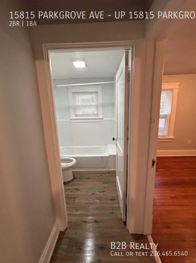 Building Photo - 15815 Parkgrove Ave