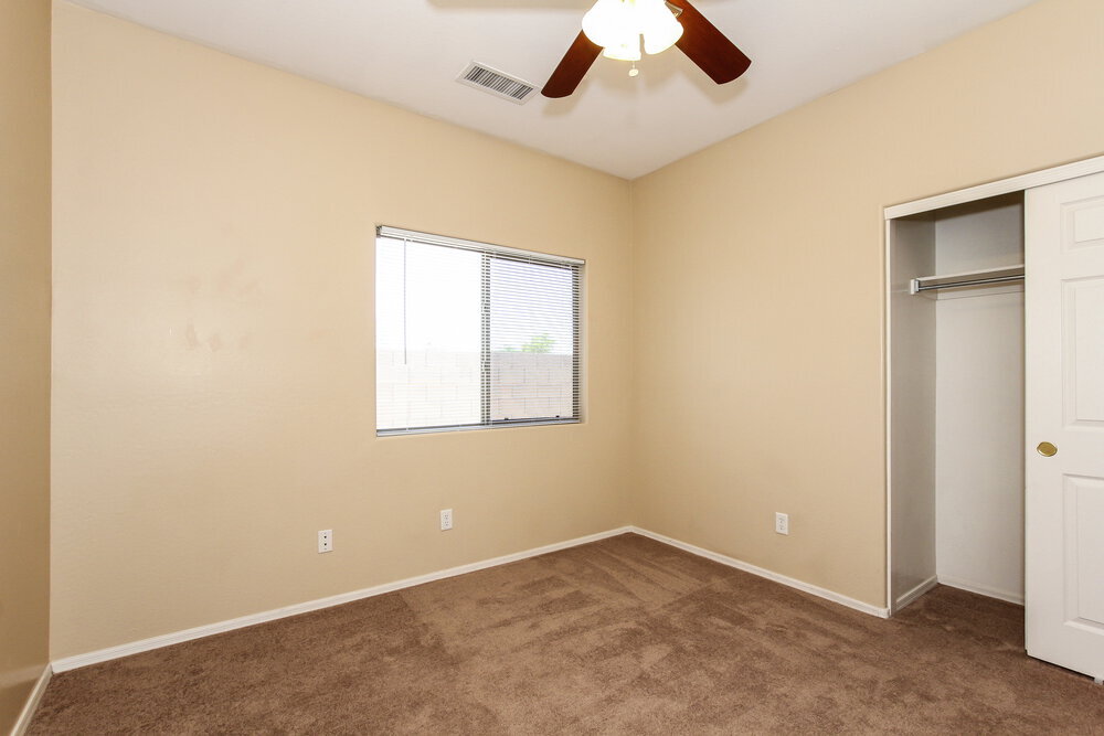 Building Photo - 5245 W Bowker St