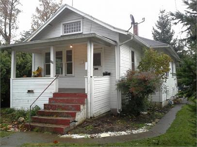 Building Photo - 770 Cottage St NE