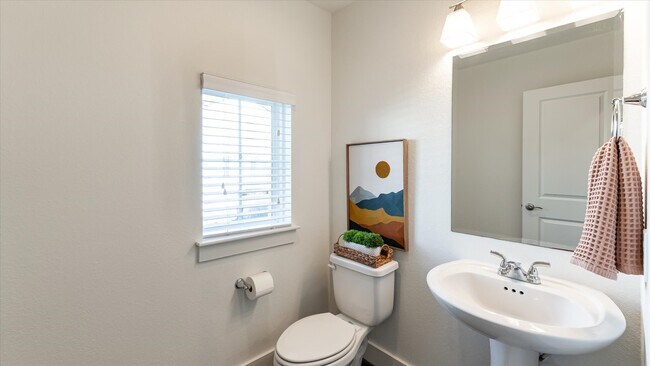 Building Photo - 2730 Freund St