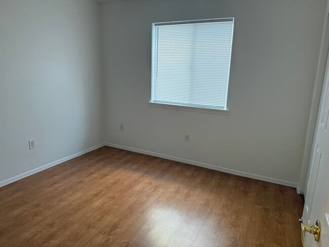 Building Photo - Yuma Meadows Rental