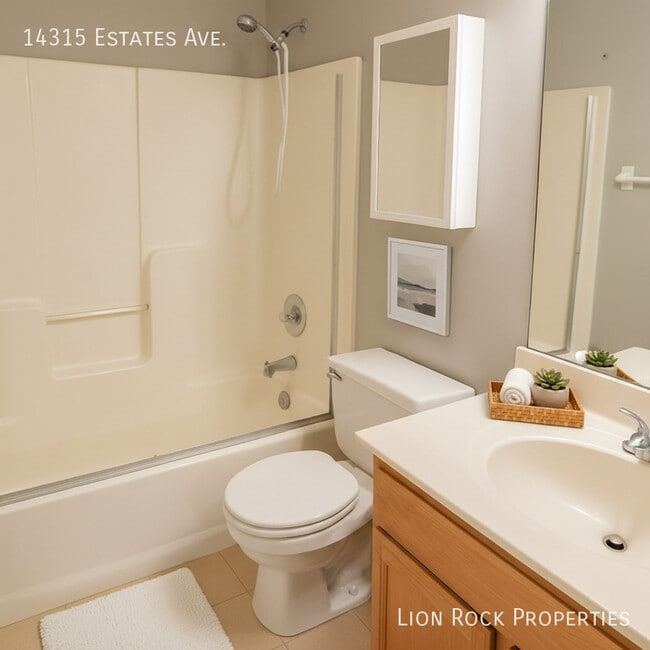 Building Photo - 14315 Estates Ave