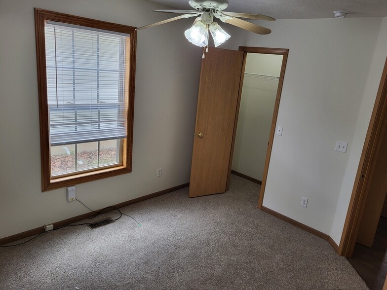 SE Bedroom Closet - 2675 N National Ave