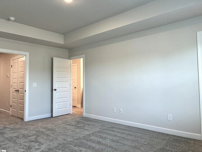 Building Photo - 1503 Yellowwood Ct