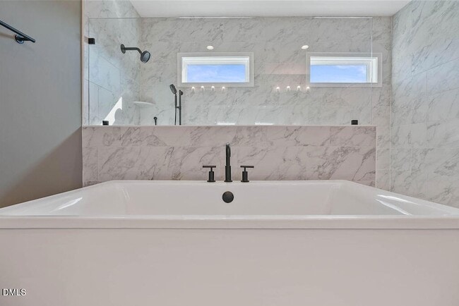Building Photo - 3438 Snowbed Ridge Dr