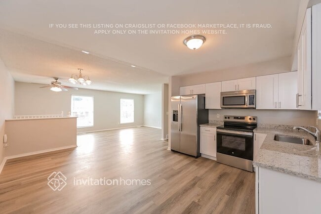 Building Photo - 4630 S Braun Ct