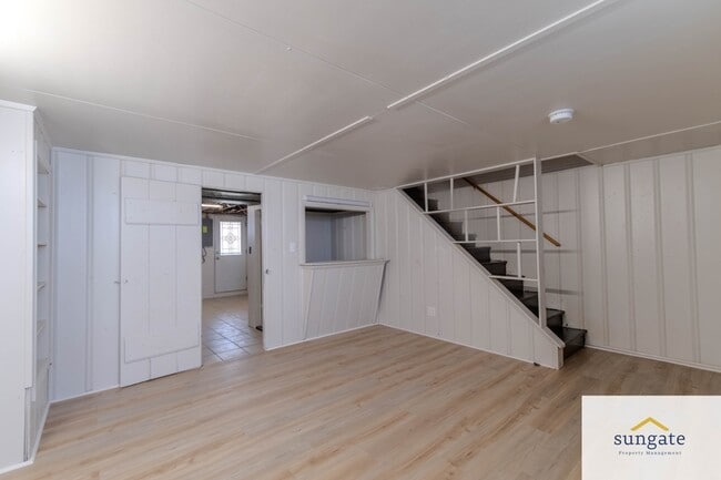 Building Photo - 5405 Moravia Rd