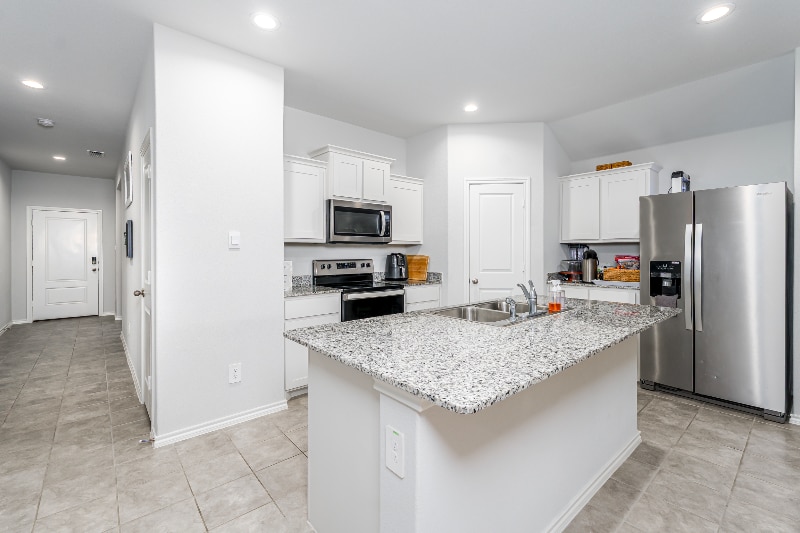 Building Photo - 417 Destin Dr