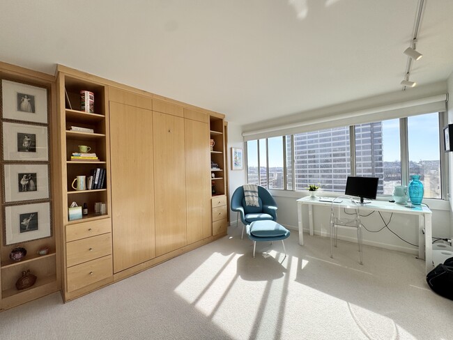 Building Photo - 2510 Grand Blvd