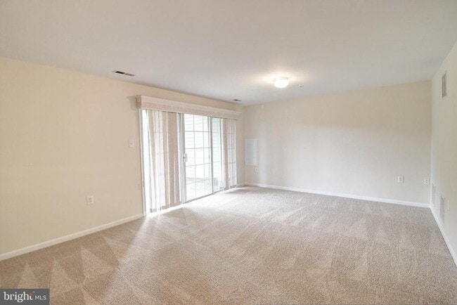 Building Photo - 925 Jubal Way