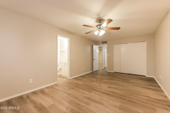 Building Photo - 15248 N 36th St