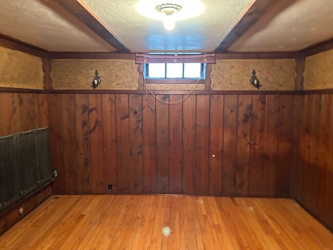 Building Photo - 994 Greenview Ave