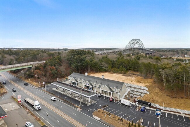 Building Photo - 340 Scenic Hwy