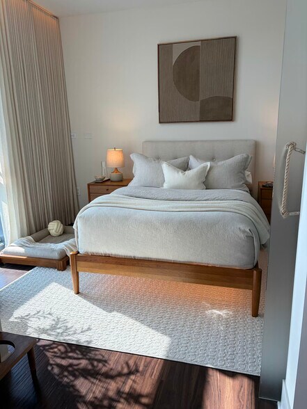 Bedroom - 1500 N Halsted St