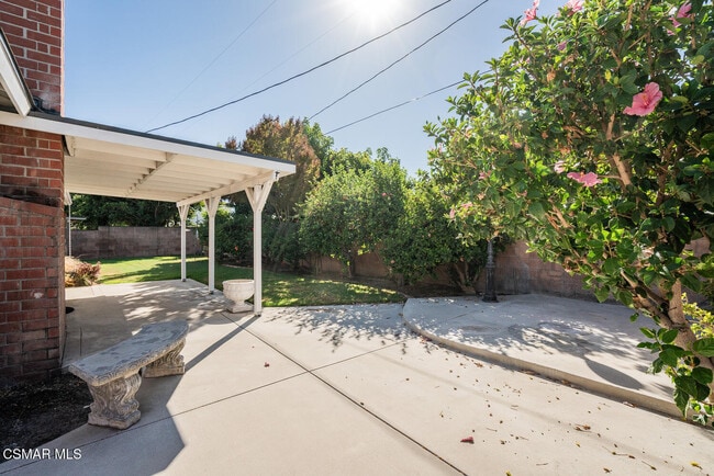 Building Photo - 2117 Hurles Ave