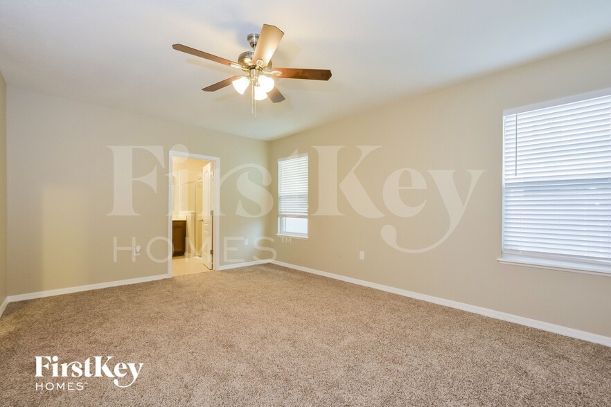 Building Photo - 1995 Banner Ln