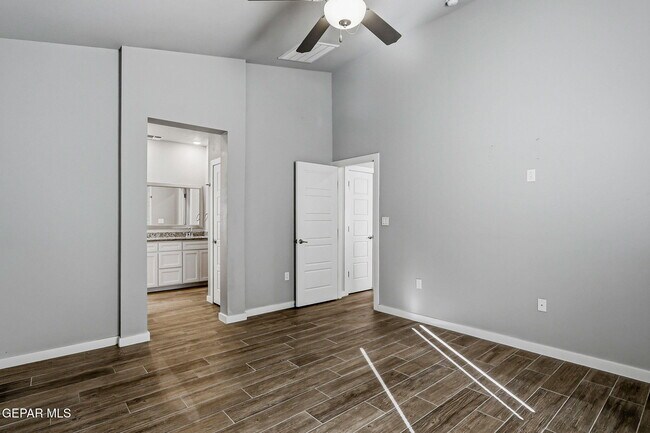 Building Photo - 15132 Purpose Ave