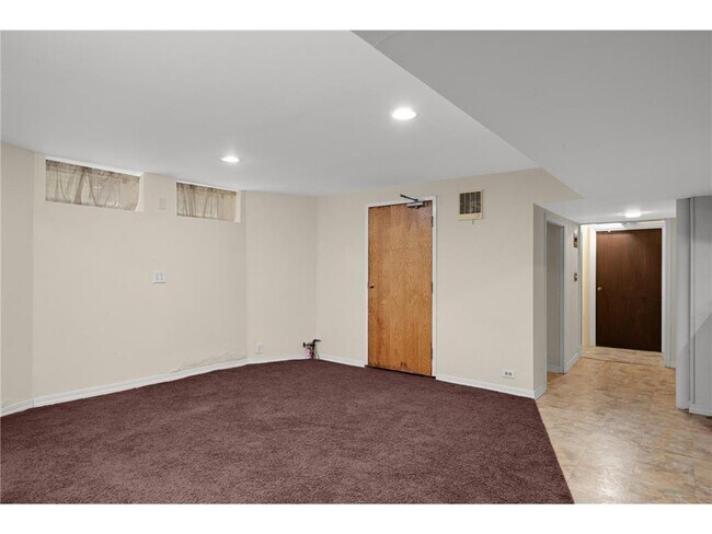 Building Photo - 2428 Colfax Ave South