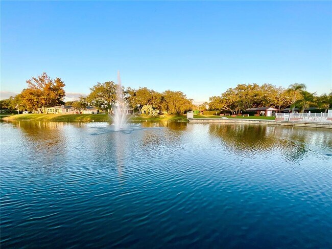 Building Photo - 10605 Timber Ln