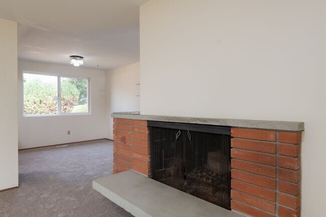 Building Photo - Covington Rambler