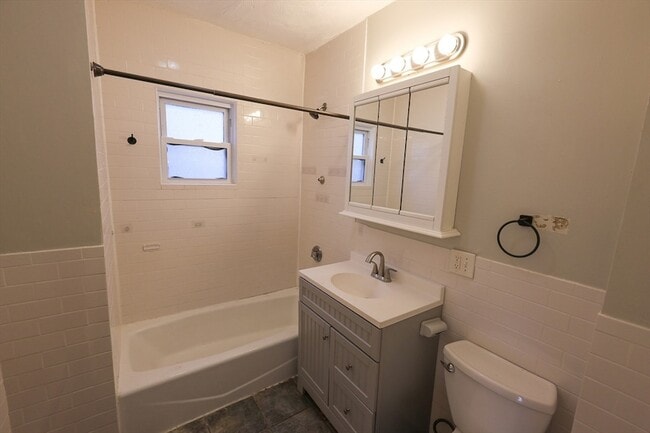 Building Photo - 275 Humboldt Ave