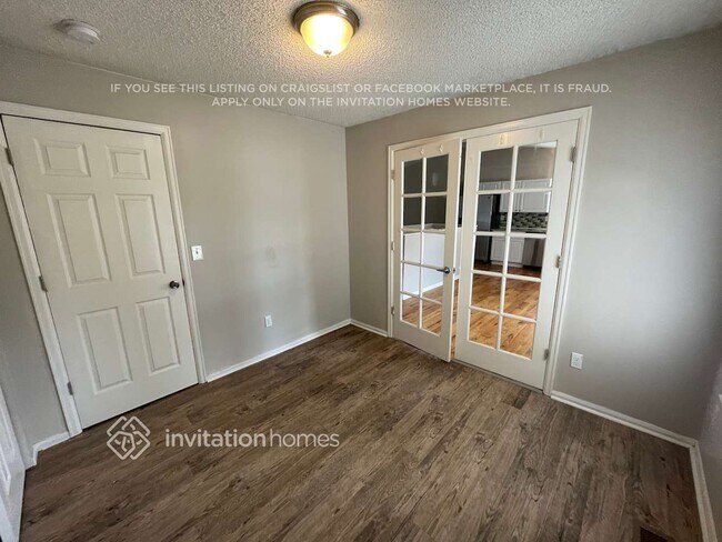 Building Photo - 12448 Bellaire St