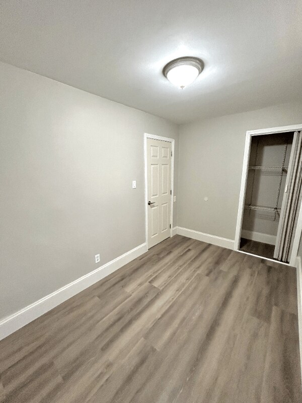 Building Photo - 3215 S Throop St