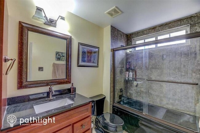 Building Photo - 472 Summer Top Ln
