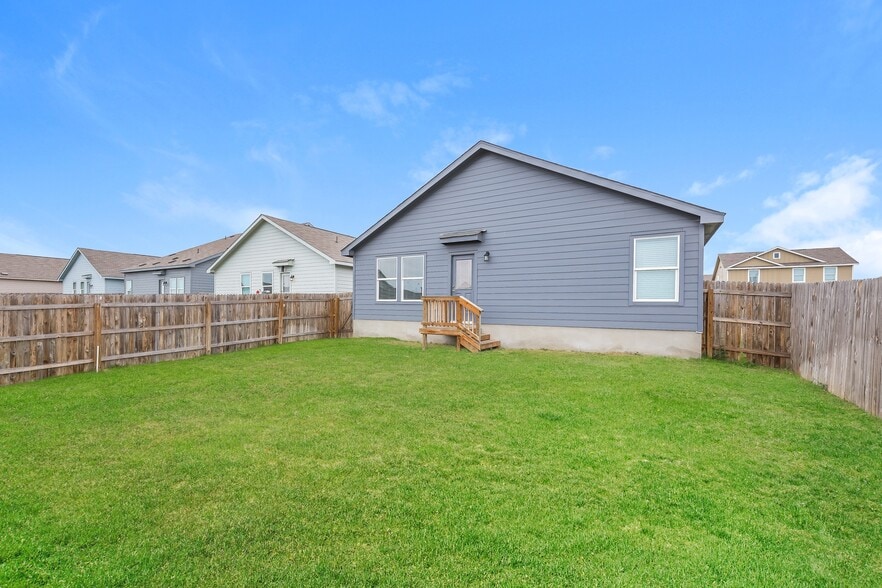 Building Photo - 11922 Cink Dr