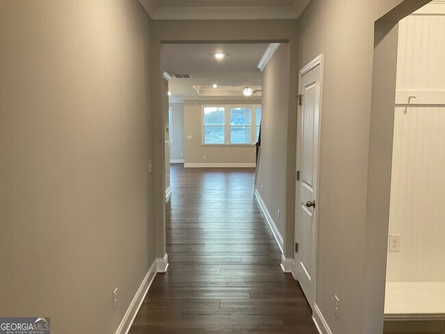 Building Photo - 240 Hollis St