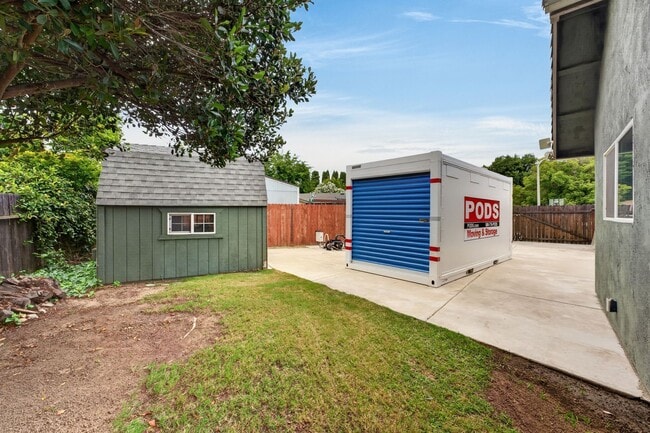 Building Photo - 420 Colusa Pl