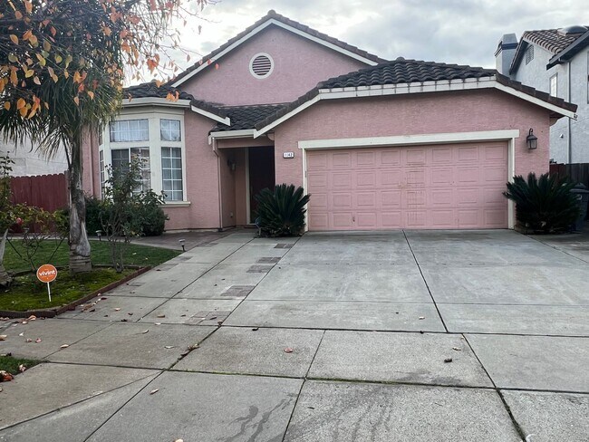 Primary Photo - 1142 Rockhaven Ct. Salinas, CA 93906