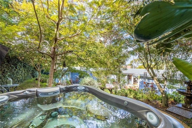 Building Photo - 301 Via Linda Vista