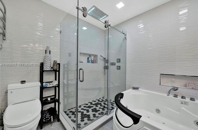 Building Photo - 13721 SW 119th Ave