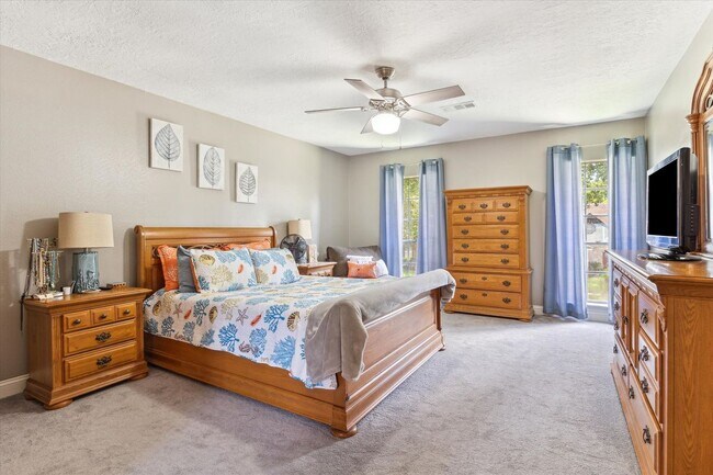 Building Photo - 4311 Meadowbank Dr